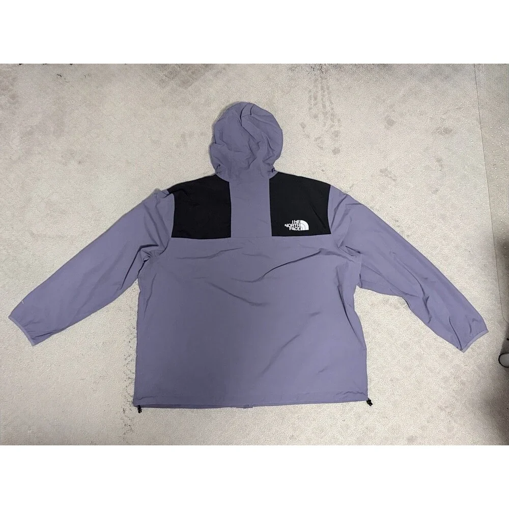 The North Face Windbreaker Men’s Purple